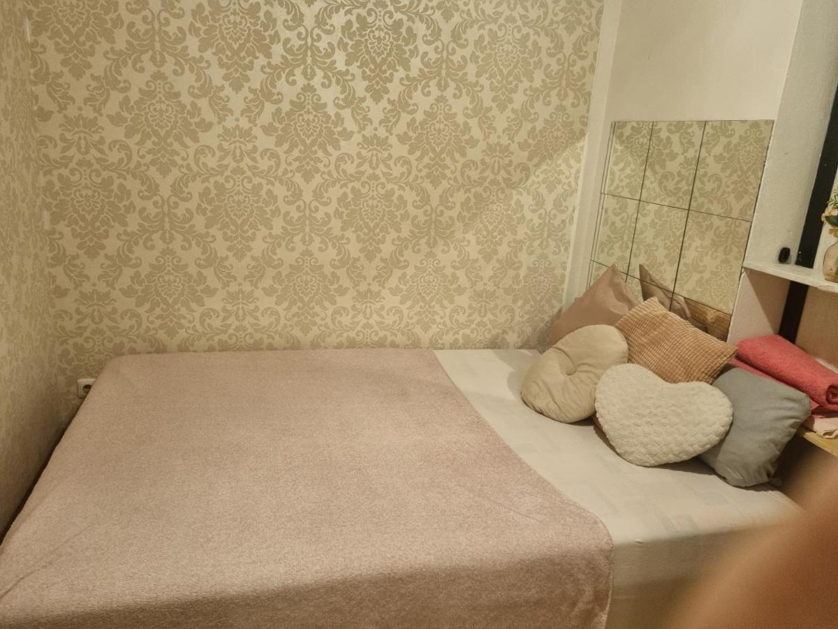 Kleines Wohnstudio Appartement Wenen Buitenkant foto